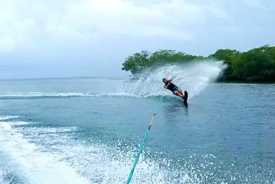 water ski in Roatan