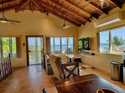 Casita-814 SqFt Of Living Area On The Beach